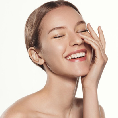 Κραγιόν και γραμμές στα χείλη: Ποια είναι η λεπτομέρεια που αλλάζει όλο το αποτέλεσμα;