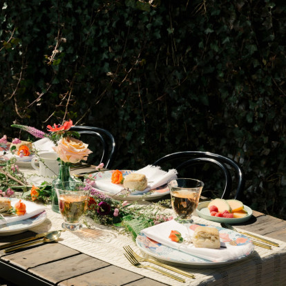 Easter Table: 5 τρόποι για να διακοσμήσετε με στιλ το φετινό πασχαλινό τραπέζι