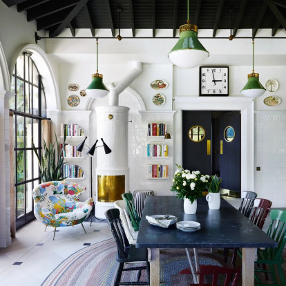 Η εκλεπτυσμένη country κατοικία στους λόφους South Downs με το διαχρονικό βρετανικό χαρακτήρα και την αίσθηση της κομψής κληρονομιάς