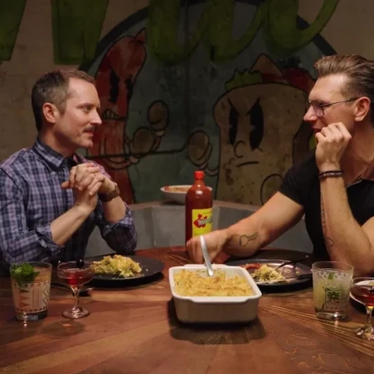 Ο Elijah Wood διαλέγει το «τελευταίο» του γεύμα