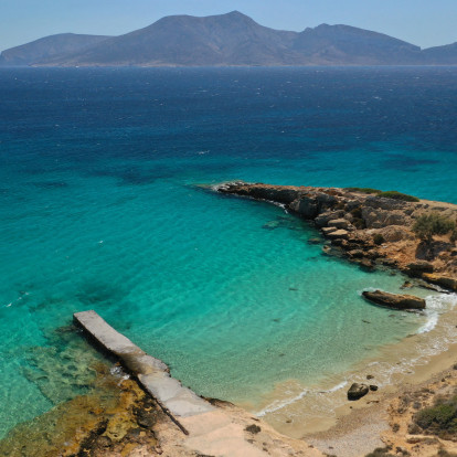 Τα πιο γοητευτικά μικρά νησιά της Ελλάδας, που αξίζει να επισκεφθούμε αυτό το καλοκαίρι