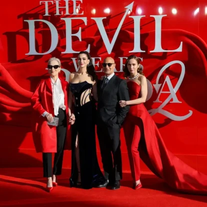 Devil Wears Prada 2: Οι εντυπωσιακές εμφανίσεις των πρωταγωνιστών στο κόκκινο χαλί στην πρεμιέρα στο Λονδίνο