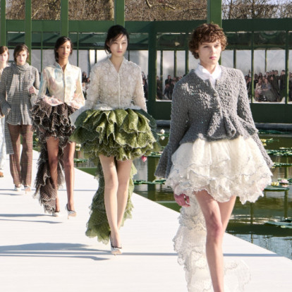 Dior Fall 2026: Η νέα εποχή του Jonathan Anderson επαναπροσδιορίζει τη σύγχρονη πολυτέλεια