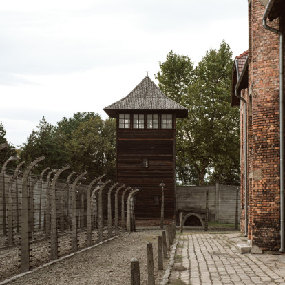 Dark Tourism: Οι 5+1 προορισμοί που βάζουν στο επίκεντρο τις μαύρες σελίδες της ιστορίας και τη συλλογική μνήμη