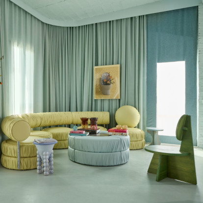 Οι χρωματικοί συνδυασμοί που αντικαθιστούν το floral στο σπίτι την άνοιξη