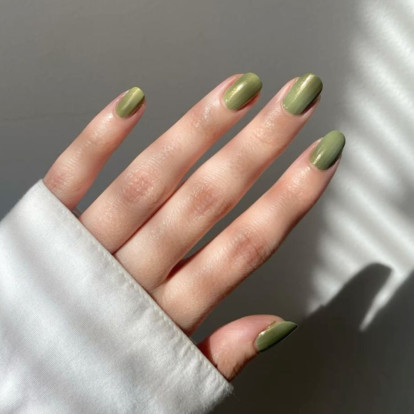 Matcha Nails: Αυτό το ελκυστικό pastel πράσινο είναι super-in για το καλοκαίρι