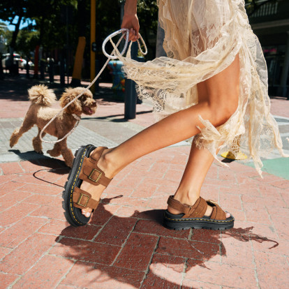 Το νέο sandal design που επαναπροσδιορίζει το καλοκαιρινό footwear, χαρίζοντας στιλ και άνεση