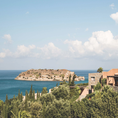 Ένας ειδυλλιακός προορισμός στην ανατολική Κρήτη επαναπροσδιορίζει τη σύγχρονη έννοια της φιλοξενίας