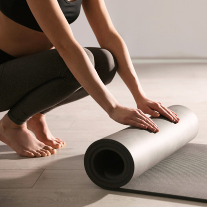 Οι πέντε αποτελεσματικές ασκήσεις Pilates για ένα full-body workout στο σπίτι