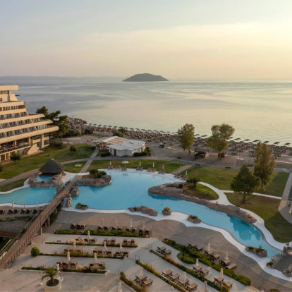 Ένα γαστρονομικό ταξίδι τριών ημερών στο Porto Carras Grand Resort με αφορμή τη συνεργασία του με τον Λευτέρη Λαζάρου