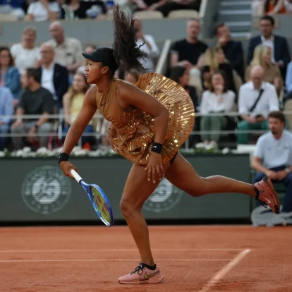 Γιατί το τένις court έχει μετατραπεί στο απόλυτο fashion & beauty catwalk;