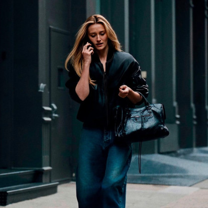 Ο οίκος Balenciaga παρουσιάζει το μικρού μήκους φιλμ “A New York Minute: Morning”