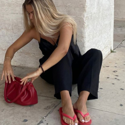 Οι πιο on-point επιλογές pedicure που θα σας βγάλουν από το comfort zone σας