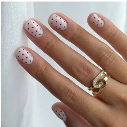 Nail Patterns: 5 hot σχέδια που θα δώσουν χαρακτήρα στο manicure σας