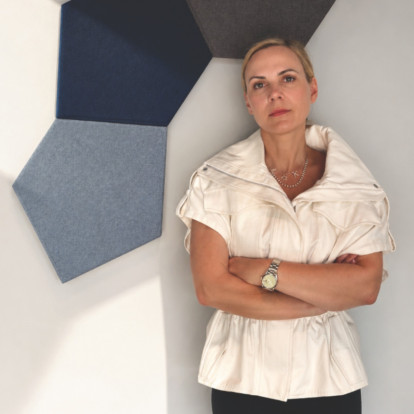 Η αρχιτέκτονας και founder του The Arde Studio®, Αριάδνη Παρίση, δημιουργεί χώρους που προσαρμόζονται και εξελίσσονται με τις ανάγκες των κατοίκων τους