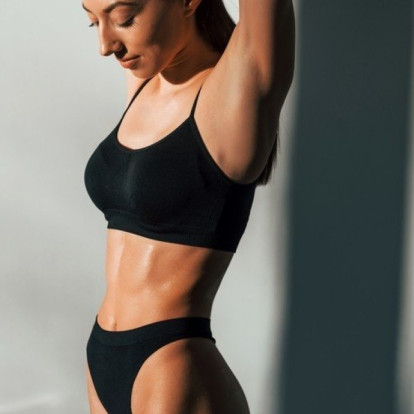 Οι αποτελεσματικές Pilates-inspired ασκήσεις για τους πιο καλοσχηματισμένους γλουτούς