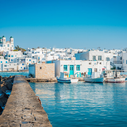 Τα γραφικά νησιά των Κυκλάδων που θα κερδίσουν μία θέση στην καρδιά σας από το πρώτο λεπτό