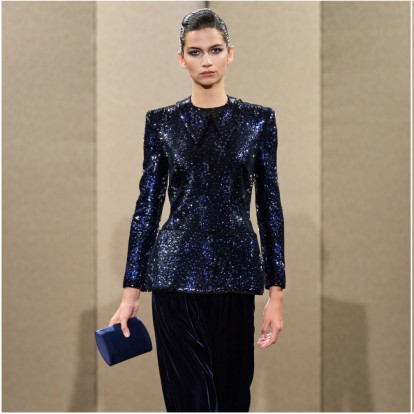 Armani Privé FW 2026 Couture: Όταν η λιτότητα γίνεται δήλωση στιλ