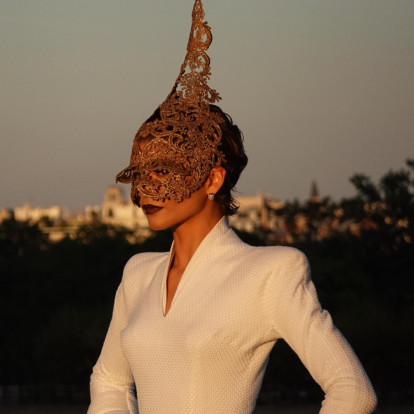 Η Zendaya επιλέγει Schiaparelli, Valentino και Givenchy για τις πρεμιέρες του “The Odyssey” και κλέβει την παράσταση