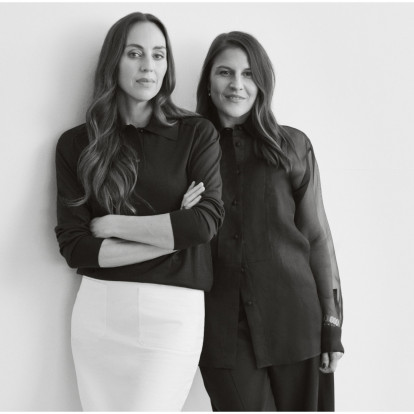 Le Monde Béryl: Η συνιδρύτρια και creative director, Lily Atherton Hanbury, μιλά για τα 10 χρόνια του brand, τη μόδα ως τέχνη και το νέο δημιουργικό κεφάλαιο του οίκου