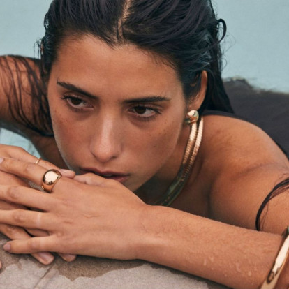 Tan-Friendly Eyeshadows: Οι αποχρώσεις που αναδεικνύουν την ηλιοκαμένη σας επιδερμίδα