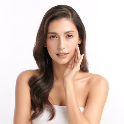 Summer Skin Reset: Οι σύγχρονες θεραπείες για το καλοκαίρι, με στόχο ένα υγιές, φωτεινό και ξεκούραστο δέρμα