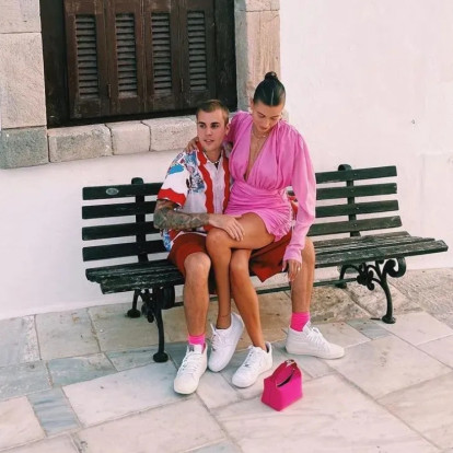 Οι αφίξεις των Α-listers συνεχίζονται - Ποιοι celebrities κατέφθασαν στην Ελλάδα τα τελευταία 24ωρα