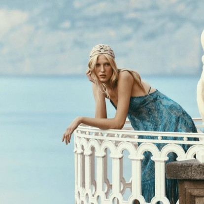 Τα πιο chic χτενίσματα χωρίς θερμότητα που θα σώσουν τα μαλλιά σας τις πιο ζεστές μέρες
