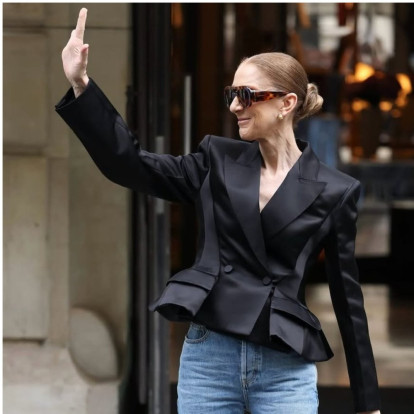 Η Céline Dion κάνει το Παρίσι προσωπική της πασαρέλα: Τα looks που λατρέψαμε