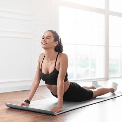 Το full-body Pilates workout για όλο το σώμα που θα υιοθετήσετε μετά τις διακοπές