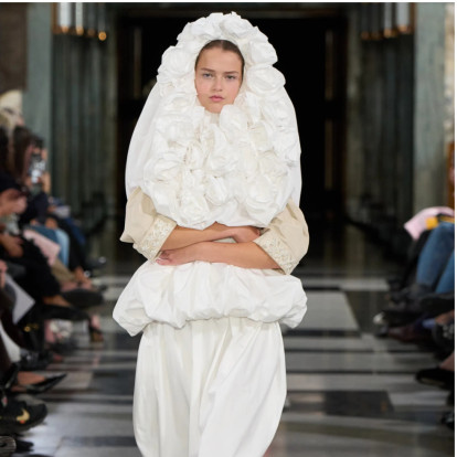London Fashion Week: To ντεμπούτο του Christopher Kane στoν Mulberry και 3 ακόμα most-talked about shows