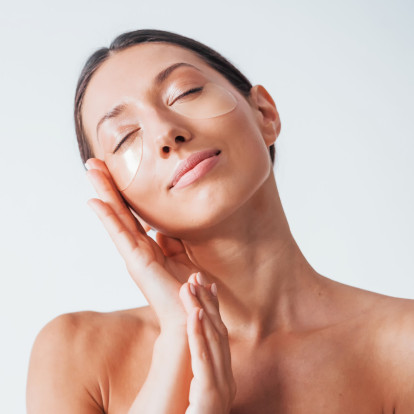The Art of Beauty Ritual: Μπορούν μερικά λεπτά μπροστά στον καθρέφτη μας να αλλάξουν κάτι περισσότερο πέρα από την επιδερμίδα μας;