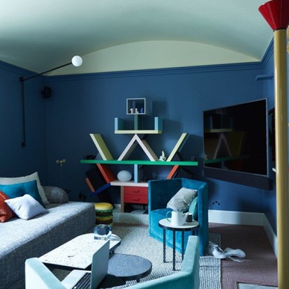 To ολοκαίνουριο διαμέρισμα της Cara Delevingne στο Λονδίνο έχει τη φρεσκάδα της