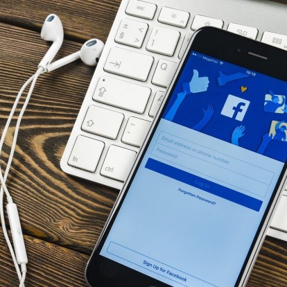 Σκάνδαλο Facebook: Πόσο ασφαλείς είμαστε τελικά στα social media