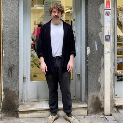 Phillip Reeves: «Η τέχνη είναι ένα καταφύγιο από τον υπαρξιακό αγώνα της επιβίωσης»