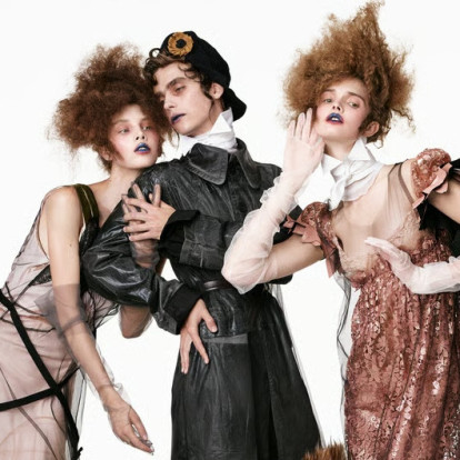 Ο John Galliano και το Zara μας καλωσορίζουν στον κόσμο της Re{form}