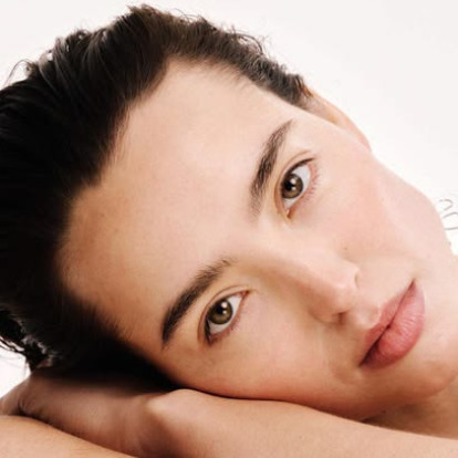 Collagen Boost: Όλα όσα μπορείτε να κάνετε για να ενισχύσετε την παραγωγή του