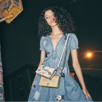 Μια συλλογή παρουσιάζει τη σκοτεινή πλευρά των παραμυθιών