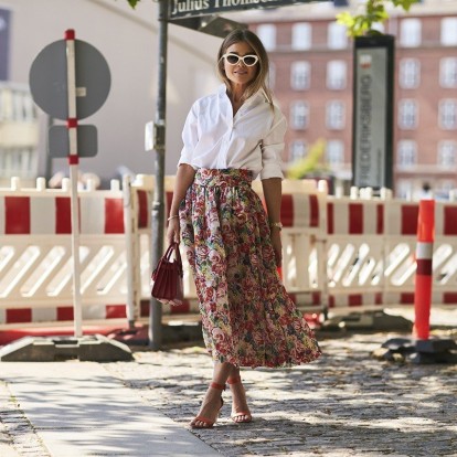 Πώς να υιοθετήσετε τα floral μοτίβα στα office looks σας