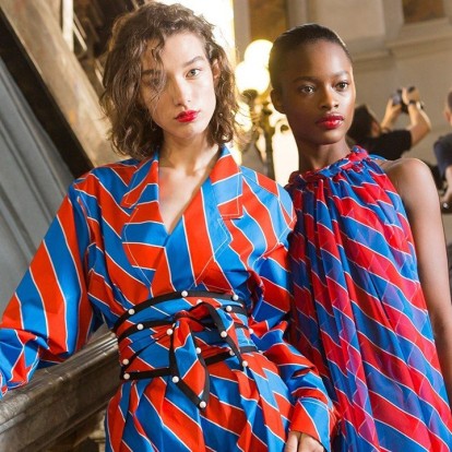 6 κραγιόν που θα σας συνοδεύσουν από το πρωί μέχρι το βράδυ στην πόλη 