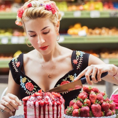 Let’s talk about: Η Αγγελική Μεϊμάρη μιλά για νέα γλυκά και ταξίδια