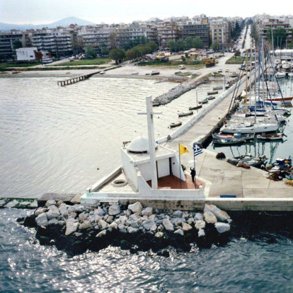 Η ομάδα του GLOW.GR σας συστήνει τα πιο ρομαντικά μέρη της πόλης 