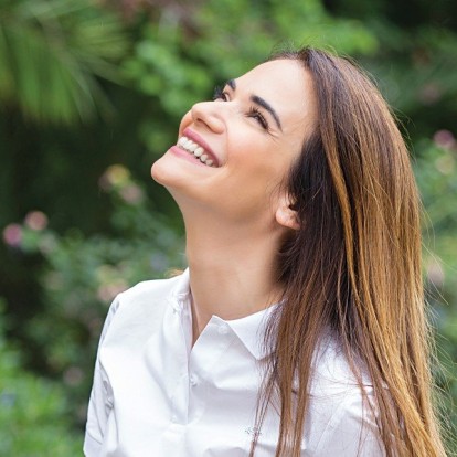 New Age: Συνέντευξη με τη δημοσιογράφο Άννα Μπουσδούκου