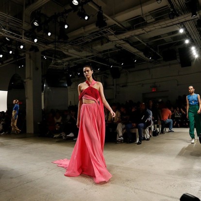 Pink & Red: Ο hot συνδυασμός του φετινού καλοκαιριού