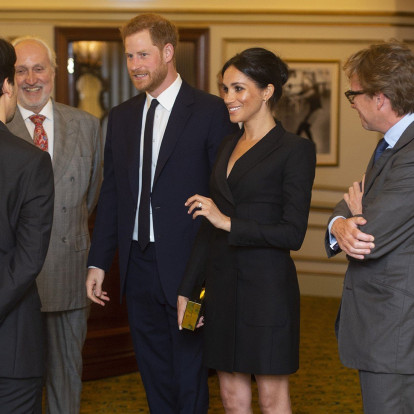 Δοκιμάστε κι εσείς την bold εμφάνιση της Meghan Markle