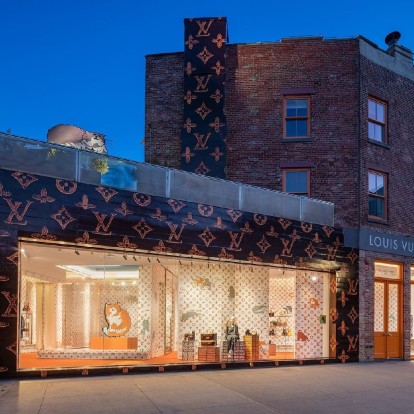 Η Grace Coddington παρουσίασε τη νέα fashion συνεργασία της σ'ένα υπέροχο pop up store