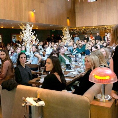 Την Κιβωτό του Κόσμου και το έργο της στήριξε η Callista μ' ένα γεύμα στο Freud Oriental 