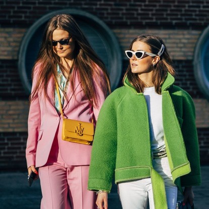 Τα 6 must χρώματα της σεζόν που φοράνε ήδη τα κορίτσια της μόδας 