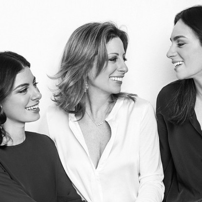 Like mother, like daughter: Μαρία Λαλαούνη, Αθηνά & Λίλα Μπουτάρη Λαλαούνη