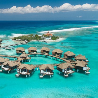 Τα εξωτικά μέρη που πρέπει να επισκεφτείτε μια φορά στη ζωή σας